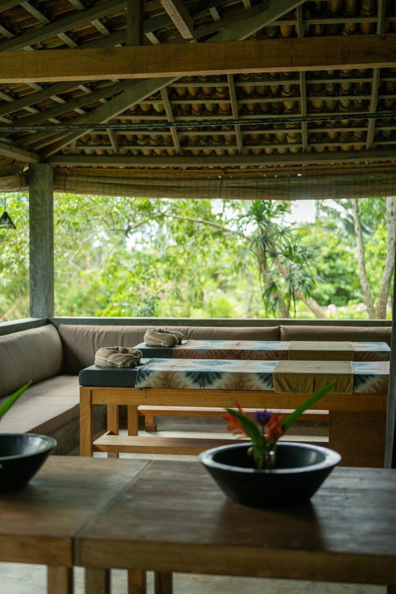 Wirdana Resort & Spa Bussa Buitenkant foto