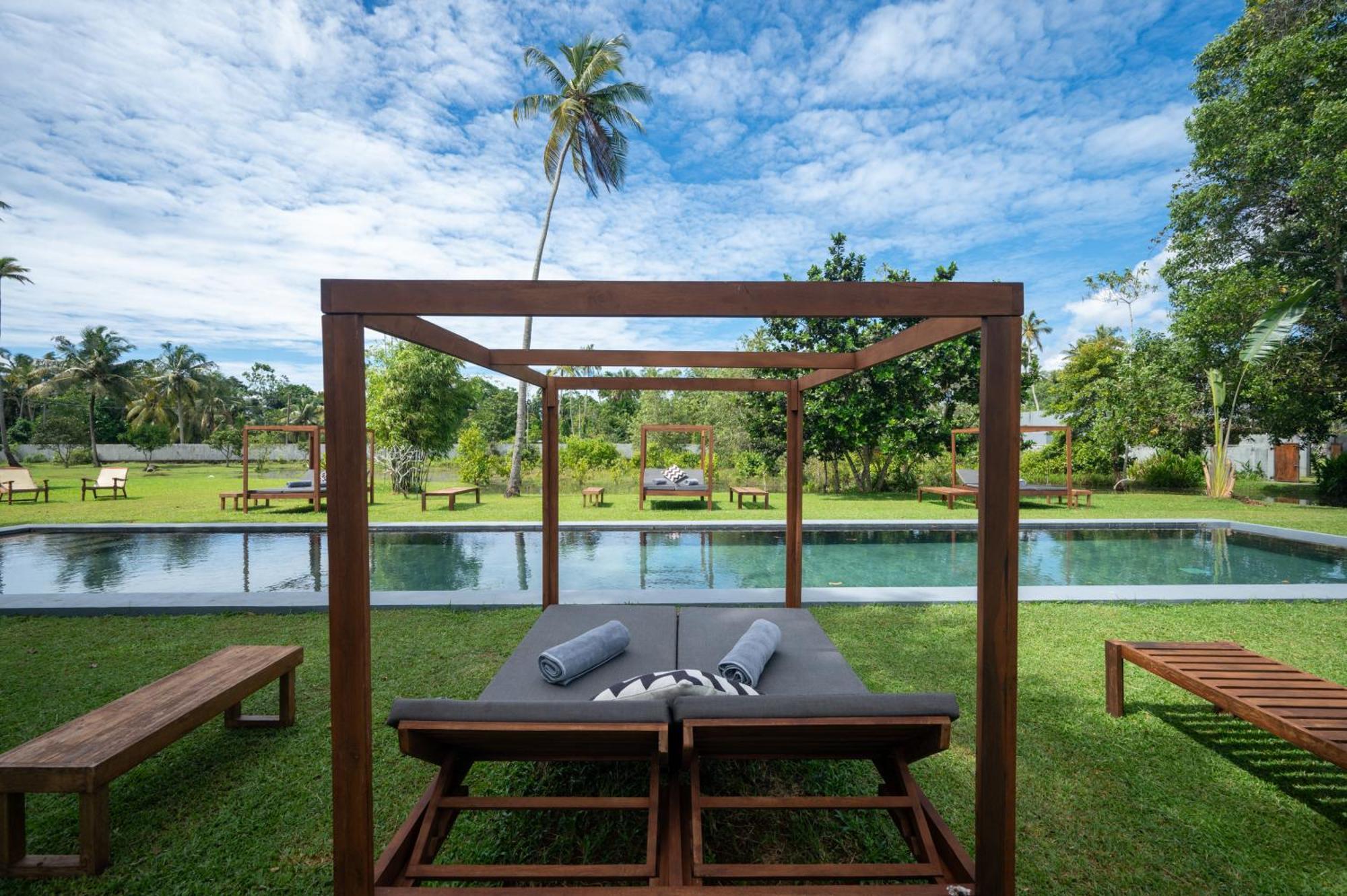 Wirdana Resort & Spa Bussa Buitenkant foto