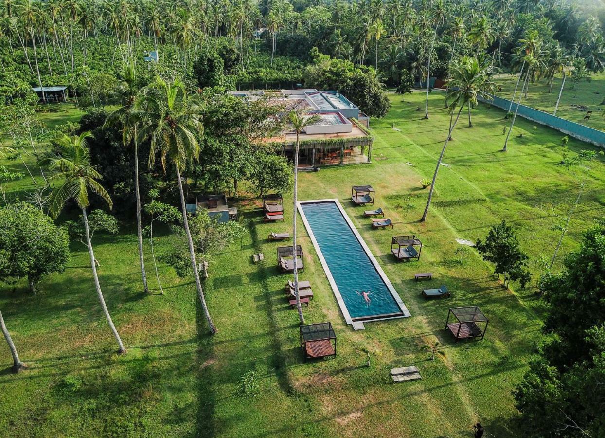Wirdana Resort & Spa Bussa Buitenkant foto